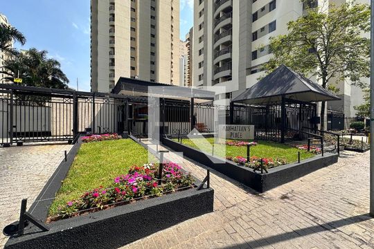 Fachada de apartamento para alugar com 3 quartos, 77m² em Brooklin Paulista, São Paulo