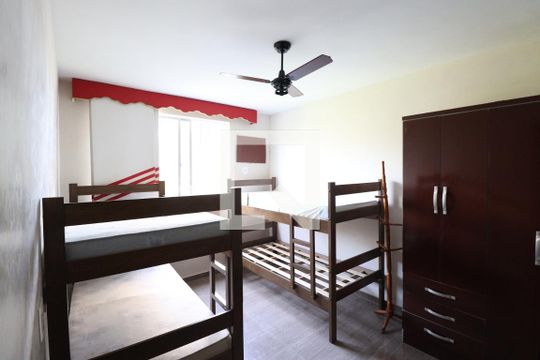 Quarto 2 de apartamento para alugar com 2 quartos, 80m² em Rocha, São Gonçalo