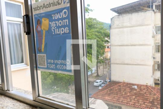 Placa de apartamento à venda com 2 quartos, 60m² em Méier, Rio de Janeiro