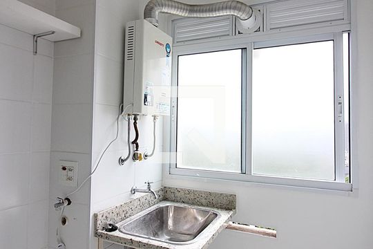 Área de Serviço de apartamento para alugar com 2 quartos, 52m² em Jardim Olavo Bilac, São Bernardo do Campo
