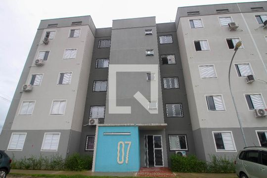 Fachada do bloco de apartamento à venda com 2 quartos, 44m² em Centro, Canoas