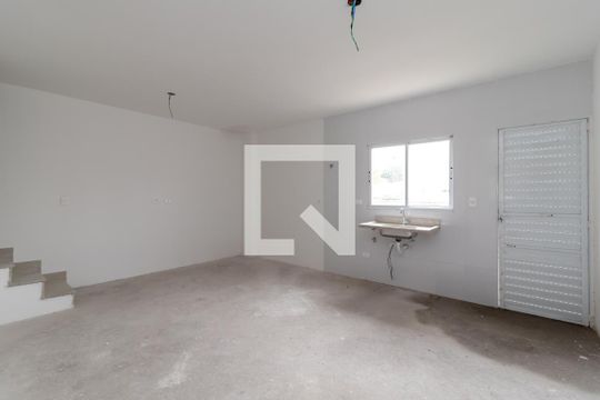 Apartamento à venda com 2 quartos, 60m² em Vila Mazzei, São Paulo