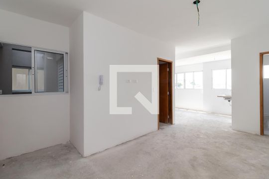 Apartamento à venda com 2 quartos, 39m² em Vila Mazzei, São Paulo