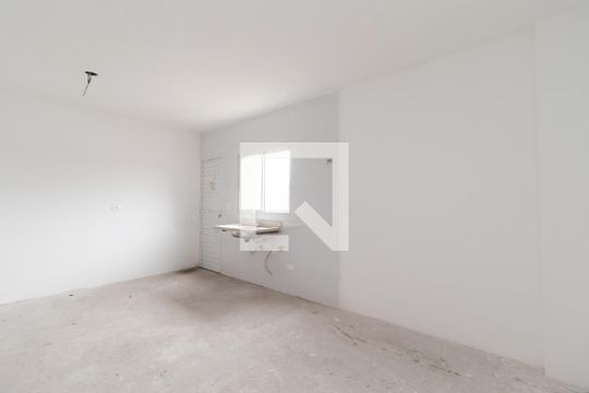 Apartamento à venda com 2 quartos, 60m² em Vila Mazzei, São Paulo