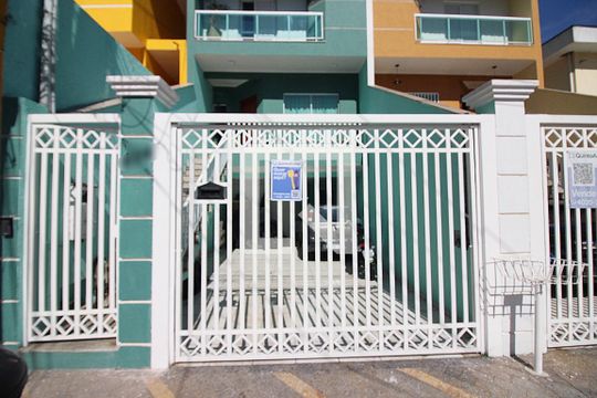 Fachada  de casa à venda com 3 quartos, 171m² em Demarchi, São Bernardo do Campo
