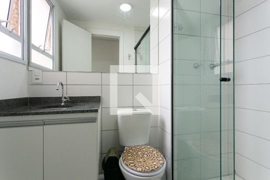 Banheiro de apartamento para alugar com 2 quartos, 48m² em Jardim América da Penha, São Paulo