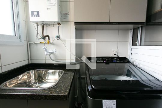 Área de Serviço de apartamento para alugar com 2 quartos, 48m² em Jardim América da Penha, São Paulo