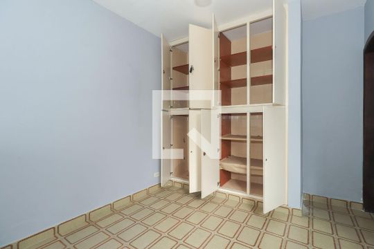 cozinha 2 de casa à venda com 4 quartos, 190m² em Cambuci, São Paulo