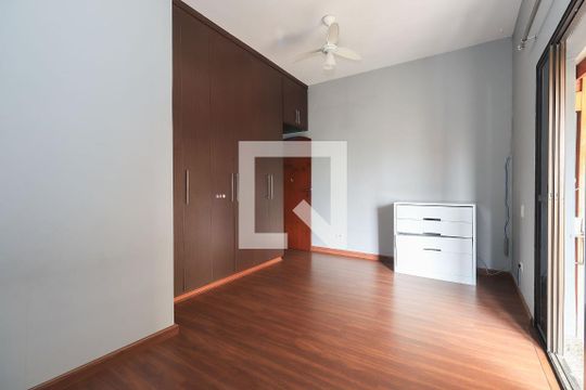 Quarto 3 de casa à venda com 4 quartos, 190m² em Cambuci, São Paulo