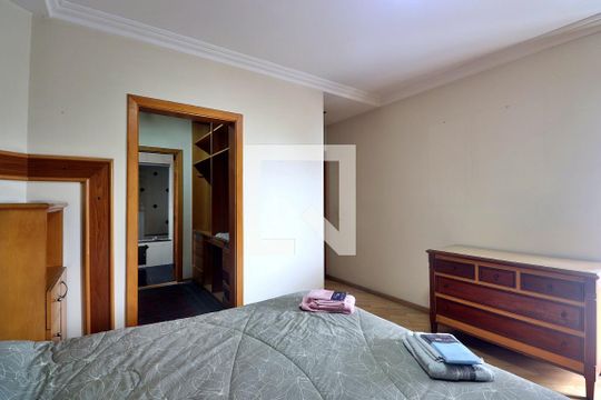 Quarto 1 - Suíte de apartamento para alugar com 4 quartos, 245m² em Jardim, Santo André
