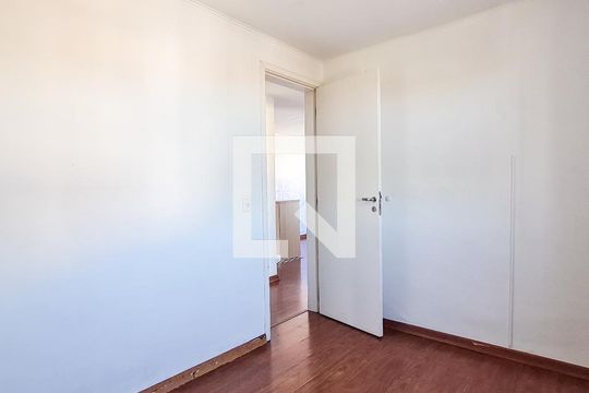 Quarto 1 de apartamento à venda com 2 quartos, 70m² em Rubem Berta, Porto Alegre