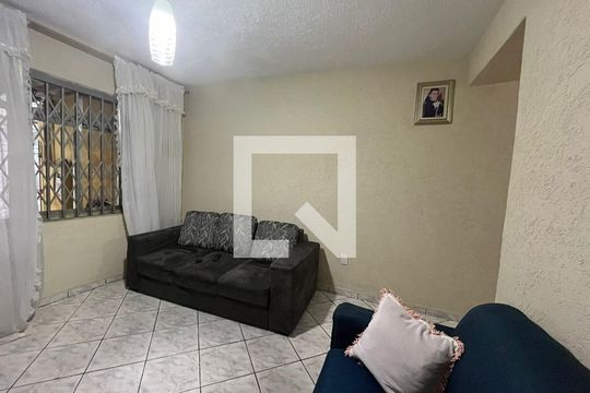 Sala de casa à venda com 3 quartos, 88m² em Vila Buenos Aires, São Paulo
