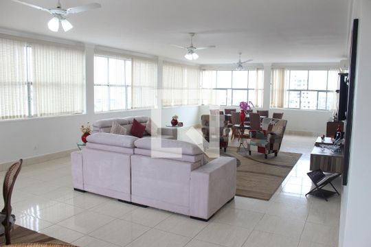 Sala 1 de apartamento para alugar com 3 quartos, 200m² em Boa Vista, São Vicente