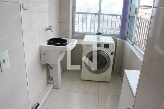 Área de Serviço de apartamento para alugar com 3 quartos, 200m² em Boa Vista, São Vicente