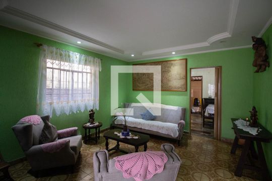Sala de casa à venda com 3 quartos, 134m² em Itaquera, São Paulo