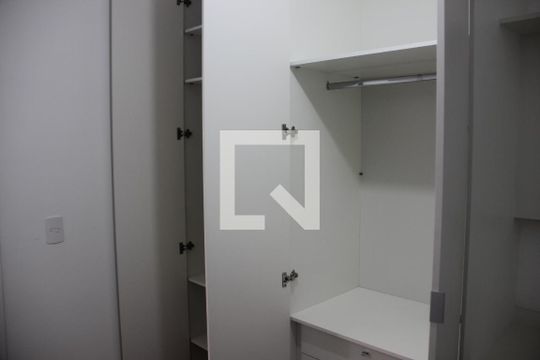 Quarto 2 de apartamento para alugar com 2 quartos, 47m² em Vila Angélica, Sorocaba