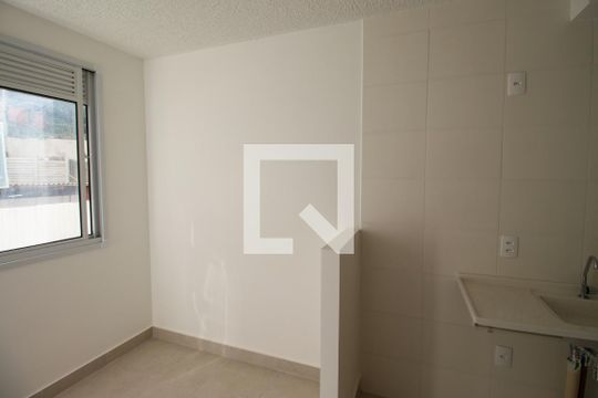 Sala de apartamento para alugar com 2 quartos, 32m² em Fazenda Aricanduva, São Paulo