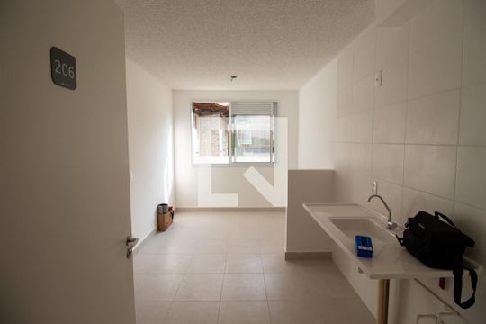Apartamento para alugar com 2 quartos, 32m² em Fazenda Aricanduva, São Paulo