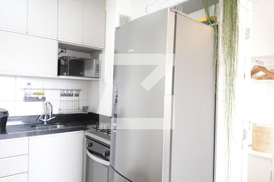 Cozinha de apartamento para alugar com 1 quarto, 35m² em Cambuci, São Paulo
