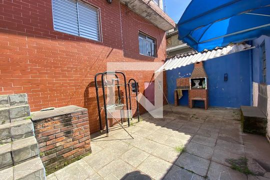 Quintal de casa à venda com 7 quartos, 240m² em Jardim Brasil (zona Norte), São Paulo
