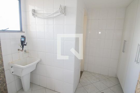 Área de Serviço de apartamento para alugar com 3 quartos, 110m² em Jardim Vinte E Cinco de Agosto, Duque de Caxias