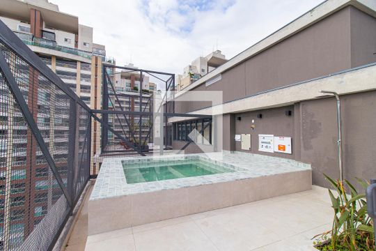 Área comum - Piscina de kitnet/studio para alugar com 1 quarto, 24m² em Consolação, São Paulo