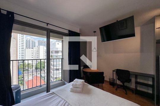 Quarto/Sala de kitnet/studio para alugar com 0 quarto, 25m² em Campo Belo, São Paulo