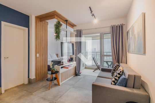 Apartamento para alugar com 1 quarto, 30m² em Sumarezinho, São Paulo