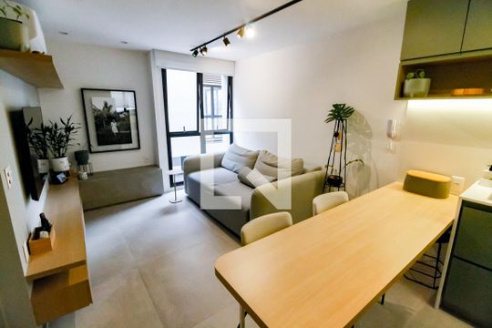 Casa de Condomínio à venda com 2 quartos, 112m² em Real Parque, São Paulo