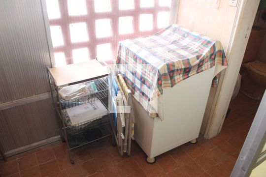 Área de Serviço de apartamento para alugar com 1 quarto, 70m² em Itararé, São Vicente