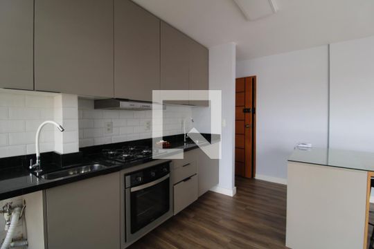 Cozinha de apartamento para alugar com 2 quartos, 64m² em Jardim Santa Cruz (campo Grande), São Paulo
