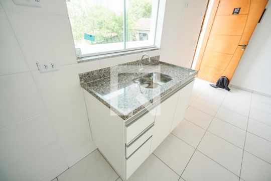 Pia de apartamento para alugar com 1 quarto, 33m² em Penha de França, São Paulo