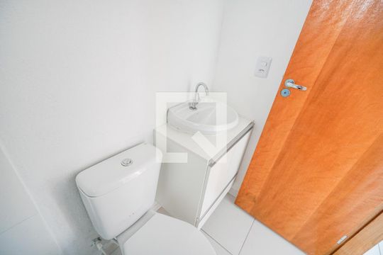 Pia de apartamento para alugar com 1 quarto, 33m² em Penha de França, São Paulo