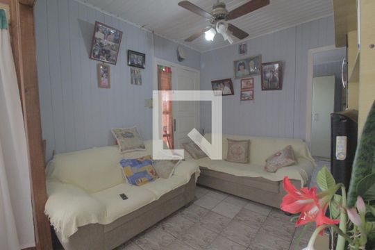 Sala 1 de casa à venda com 1 quarto, 88m² em Olaria, Canoas