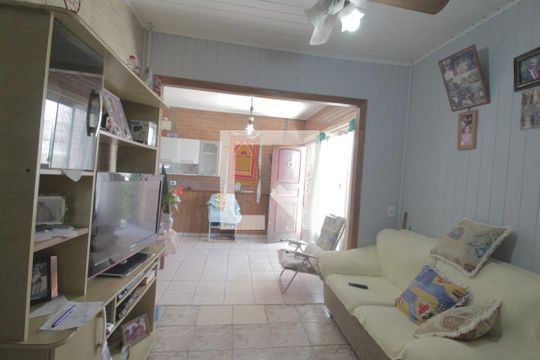 Sala 2 de casa à venda com 1 quarto, 88m² em Olaria, Canoas