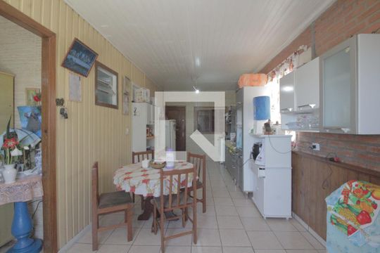 Cozinha de casa à venda com 1 quarto, 88m² em Olaria, Canoas