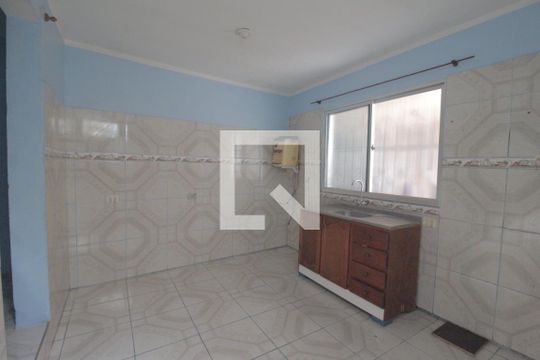 Cozinha casa 2 de casa à venda com 1 quarto, 88m² em Olaria, Canoas