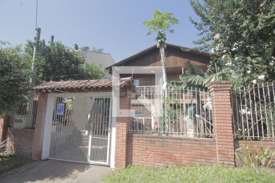 Fachada de casa à venda com 1 quarto, 88m² em Olaria, Canoas