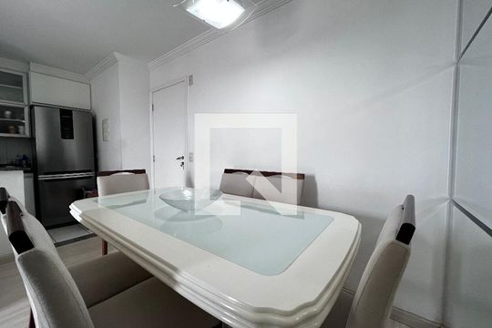 Sala de apartamento à venda com 2 quartos, 50m² em Vila Industrial (campinas), Campinas