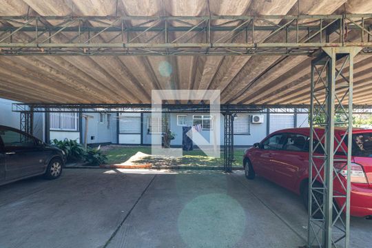 Garagem de apartamento para alugar com 1 quarto, 47m² em Petrópolis, Porto Alegre