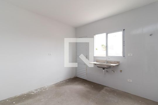 Cozinha de apartamento à venda com 2 quartos, 60m² em Vila Mazzei, São Paulo