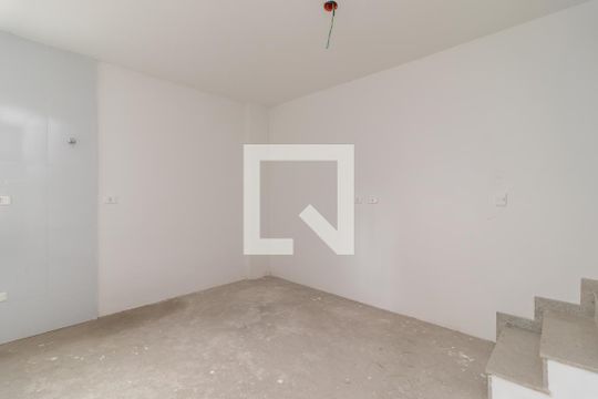 Sala de Estar de apartamento à venda com 2 quartos, 60m² em Vila Mazzei, São Paulo