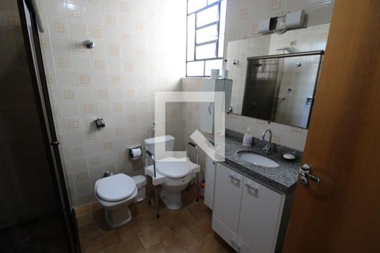 Banheiro de casa à venda com 3 quartos, 325m² em Casa Verde, São Paulo