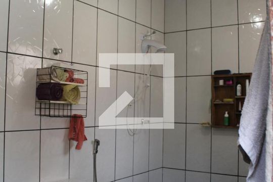 Banheiro de casa à venda com 1 quarto, 100m² em Jardim Laguna, Contagem