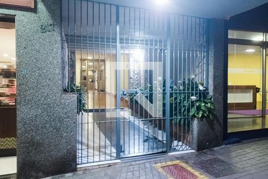 Fachada de apartamento à venda com 2 quartos, 79m² em Liberdade, São Paulo