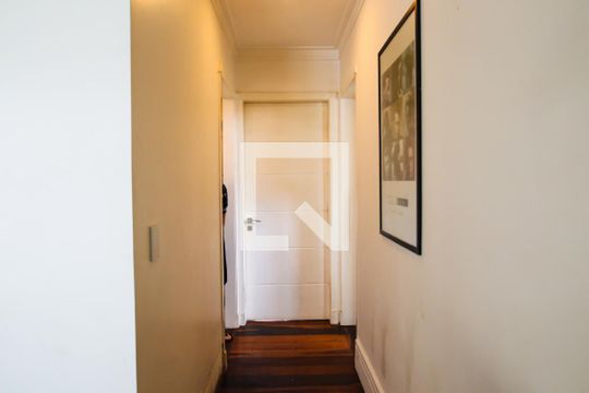 Corredor de casa à venda com 3 quartos, 384m² em Jardim, Santo André