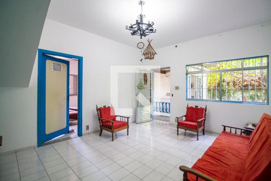Sala de casa para alugar com 3 quartos, 110m² em Jardim das Bandeiras, São Paulo