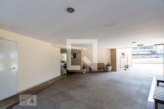 Entrada de apartamento à venda com 3 quartos, 70m² em Campo Belo, São Paulo