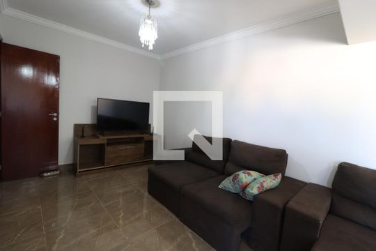 Apartamento para alugar com 3 quartos, 96m² em Centro, Uberlândia