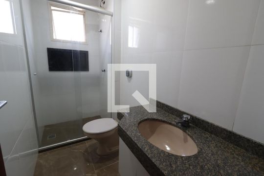Banheiro Social de apartamento para alugar com 3 quartos, 96m² em Centro, Uberlândia